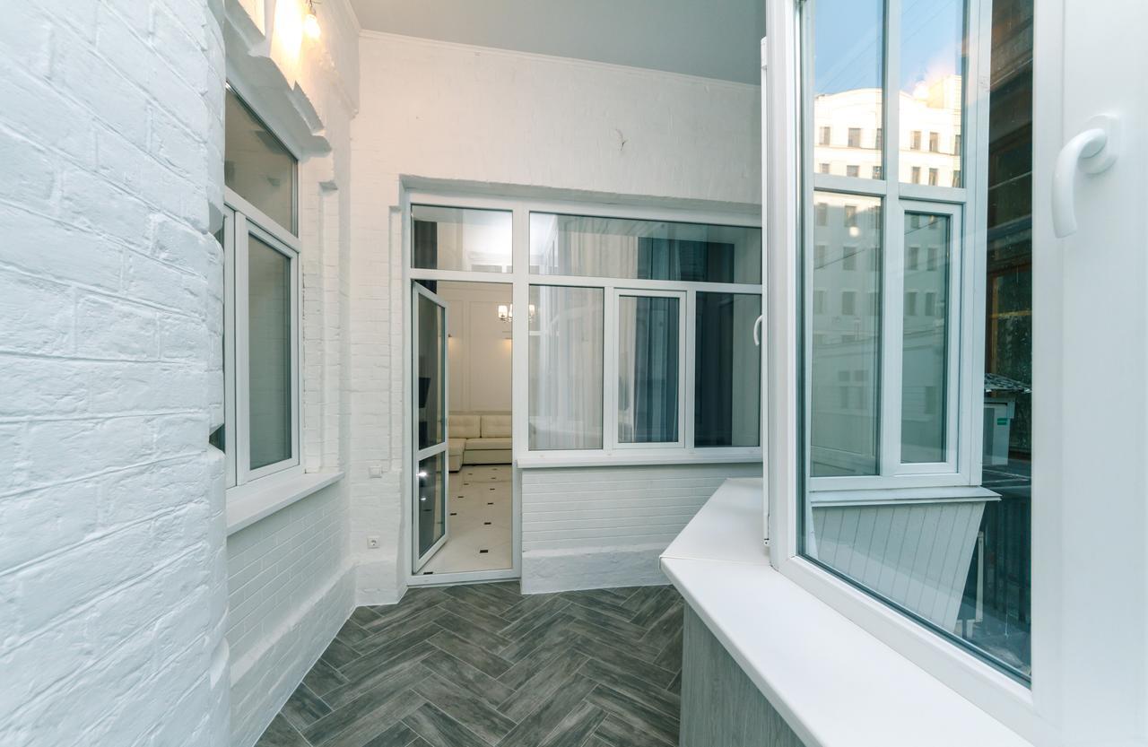 Vip Apartment Near Kreschatyk, 31А Pushkinska Street Kijev Kültér fotó